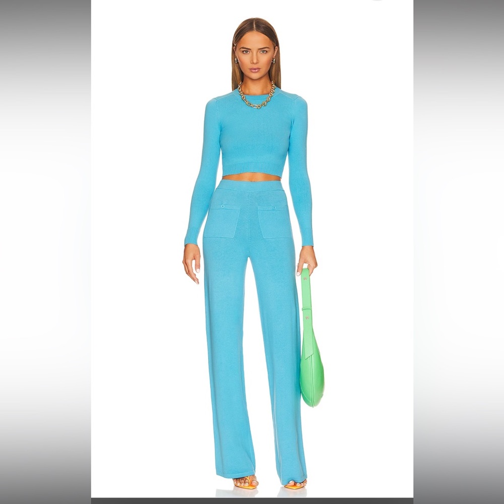 $850 JoosTricot Peachskin Long Sleeve Crop Crew & Fancy Pants set in Aqua